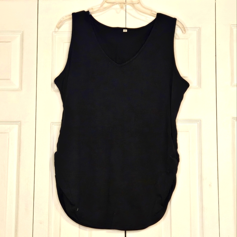 Black Sleeveless Women's Top